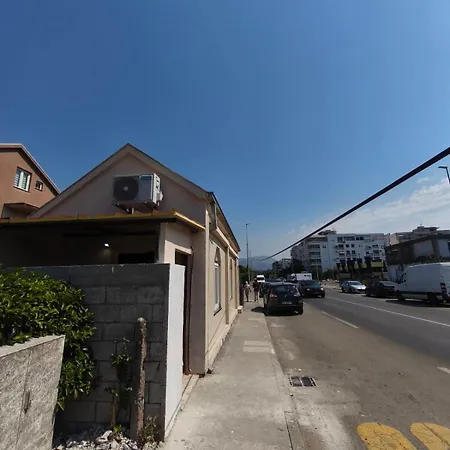 דירה Apartman19 פודגוריצה